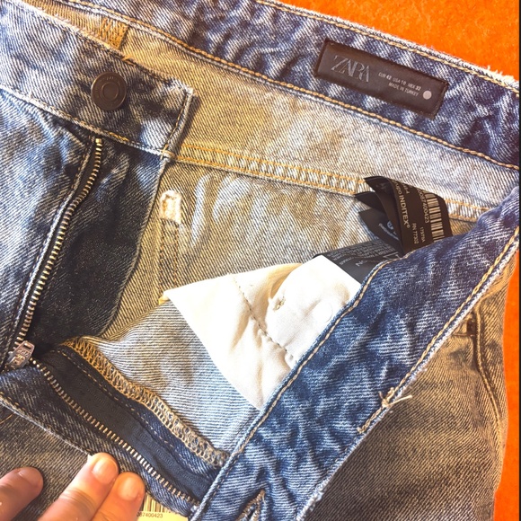 Zara the Malibu straight cut mid rise jeans made in Europe NWT - Picture 7 of 10